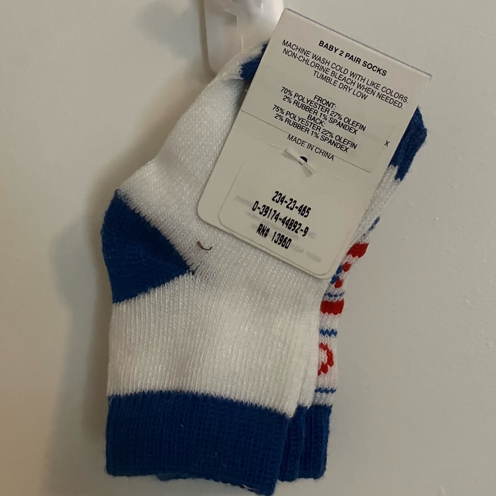 Baby socks. - Picture 2 of 2